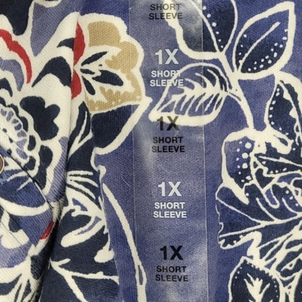 KAREN SCOTT -1X Floral V-Neck Women’s Top - Blue and White - Picture 3 of 4